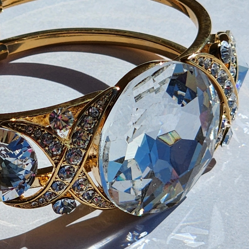 Elegant Women's Gold Tone Statement Large Rhinestone Hinged Wrap Cuff Bracelet - Picture 6 of 8
